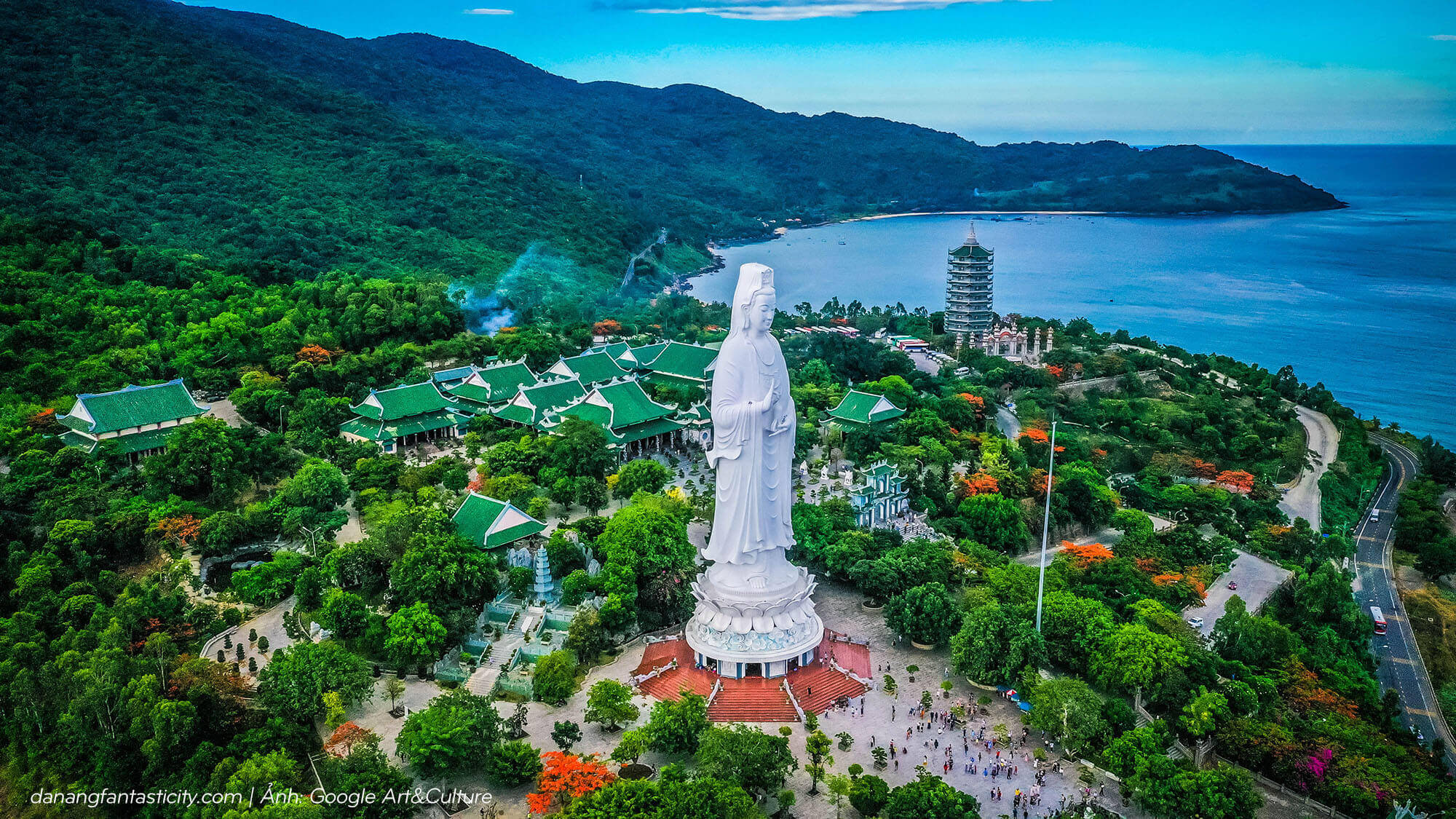 Chùa Linh Ứng - Bãi Bụt: Nơi có tượng Quan  m cao nhất Việt Nam